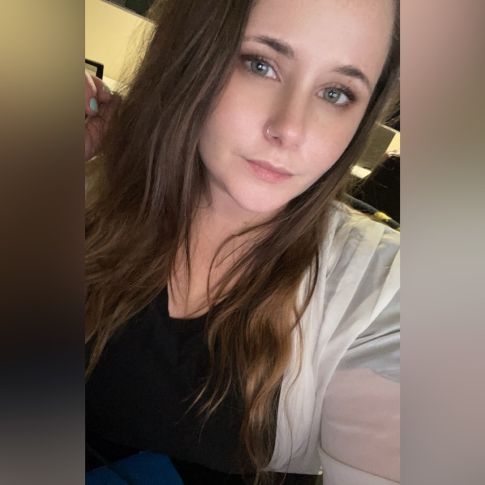 I’m Jessica! Nashville native, business owner, & mother 3 beautiful children.